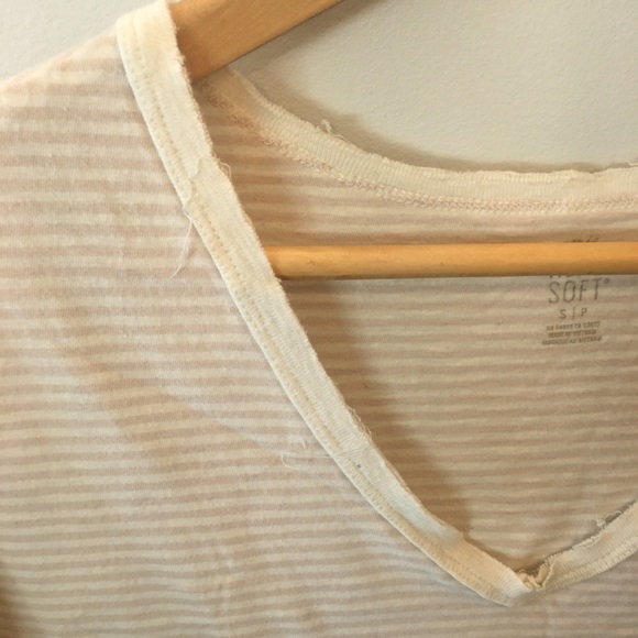 Aerie Real Soft V-Neck T-Shirt - Picture 2 of 6